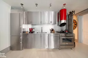 40 Remsen St, New York City, NY 11201 - Photo 5