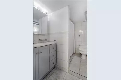 68-42 Loubet Street, New York City, NY 11375 - Photo 21