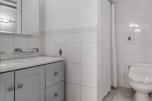 68-42 Loubet St, New York City, NY 11375 - Photo 21