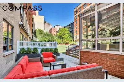 516 W 47th Street #S3E, New York City, NY 10036 - Photo 11