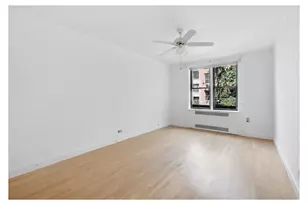 350 E 54th St, New York, NY 10022 - Photo 3