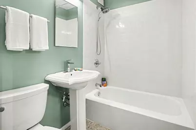 225 W 70th Street #2A, New York City, NY 10023 - Photo 5