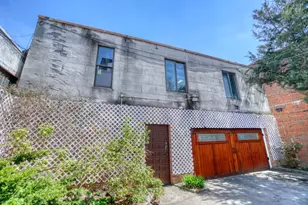 48-11 37th St, New York City, NY 11101 - Photo 13