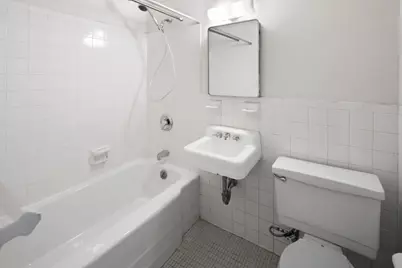 170 Park Row #5A, New York City, NY 10038 - Photo 9