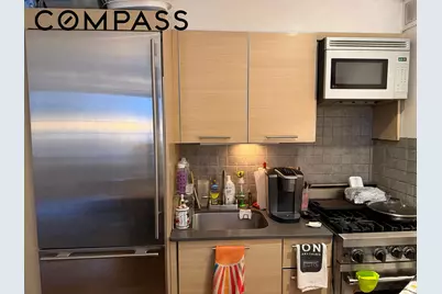 215 E 81st Street #5E, New York City, NY 10028 - Photo 5