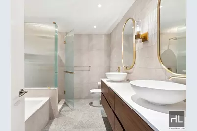 464 W 44th Street #PHC, New York City, NY 10036 - Photo 5