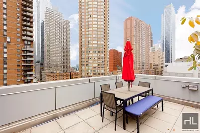 464 W 44th Street #PHC, New York City, NY 10036 - Photo 9