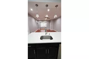 536 80th St, New York City, NY 11209 - Photo 3