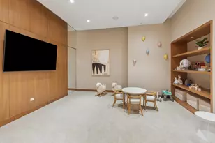 611 W 56th St, New York City, NY 10019 - Photo 17