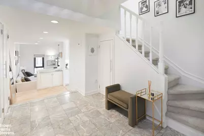 135 W 70th Street #2G, New York City, NY 10023 - Photo 1