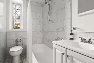 530 E 90th St, New York City, NY 10128 - Photo 7