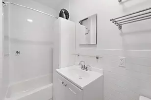 244 E 90th St, New York City, NY 10128 - Photo 7