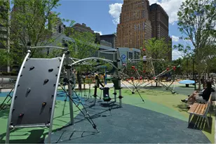 225 Rector Pl, New York City, NY 10280 - Photo 21