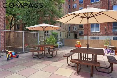 143 Bennett Avenue #6R, New York City, NY 10040 - Photo 21