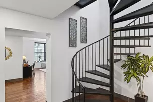 42-60 Crescent St, New York City, NY 11101 - Photo 5