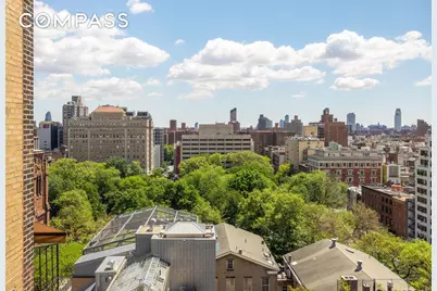 200 E 16th Street #14C, New York, NY 10003 - Photo 13