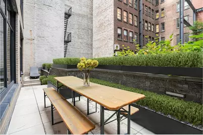 10 Madison Square W #2B, New York City, NY 10010 - Photo 3