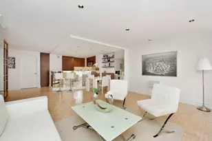 106 Central Park S, New York City, NY 10019 - Photo 5