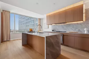 611 W 56th St, New York City, NY 10019 - Photo 7