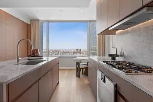 611 W 56th St, New York City, NY 10019 - Photo 5