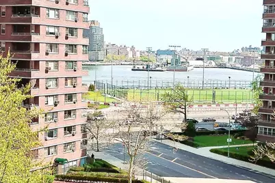 572 Grand Street #G604, New York City, NY 10002 - Photo 5