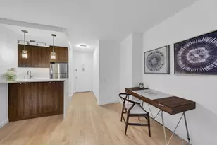 215 W 95th St, New York City, NY 10025 - Photo 3