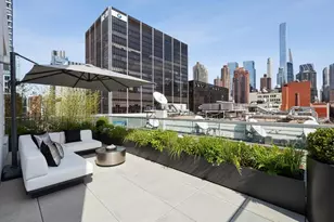 611 W 56th St, New York City, NY 10019 - Photo 9