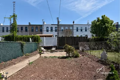 48 Hausman Street, New York City, NY 11222 - Photo 5