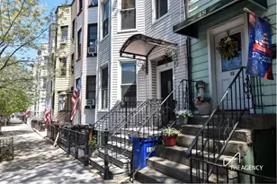 48 Hausman St, New York City, NY 11222 - Photo 3