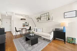 366 W 11th St, New York City, NY 10014 - Photo 3