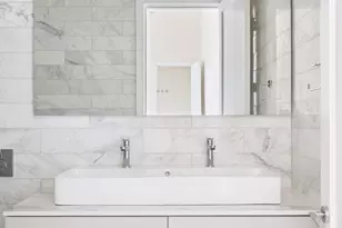 84 Oak St, New York City, NY 11222 - Photo 15