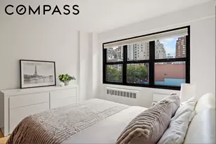240 E 76th St, New York City, NY 10021 - Photo 3