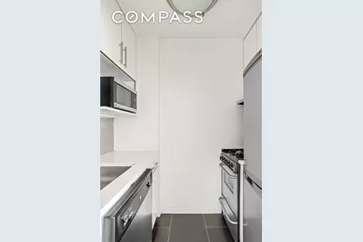 240 E 76th Street #4U, New York City, NY 10021 - Photo 5