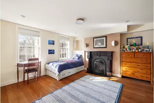 13 Commerce St, New York City, NY 10014 - Photo 11