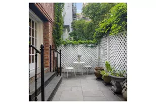 13 Commerce St, New York City, NY 10014 - Photo 5