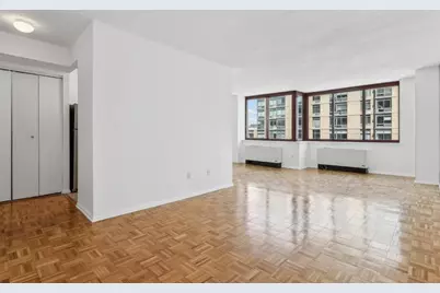 4-74 48th Avenue #35-F, New York City, NY 11109 - Photo 9