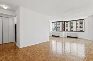 4-74 48th Ave, New York City, NY 11109 - Photo 9