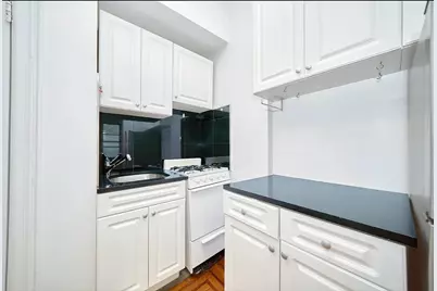 223 E 58th Street #3C, New York City, NY 10022 - Photo 5