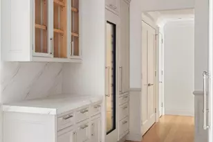 60 E 88th St, New York City, NY 10128 - Photo 11