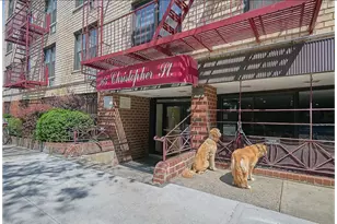 165 Christopher St, New York City, NY 10014 - Photo 13