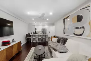 165 Christopher St, New York City, NY 10014 - Photo 7