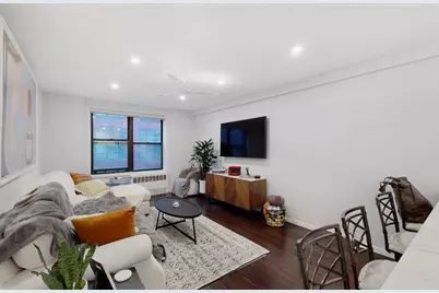 165 Christopher Street #2X, New York City, NY 10014 - Photo 3