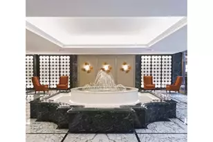 360 E 72nd St, New York City, NY 10021 - Photo 9