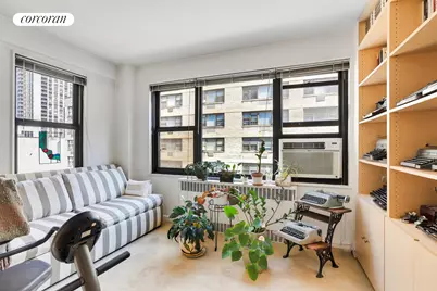 425 E 79th Street #8D, New York City, NY 10021 - Photo 9