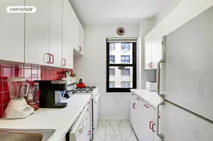 425 E 79th St, New York City, NY 10021 - Photo 11