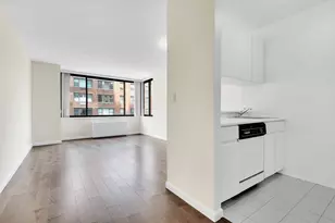 300 E 62nd St, New York City, NY 10065 - Photo 1
