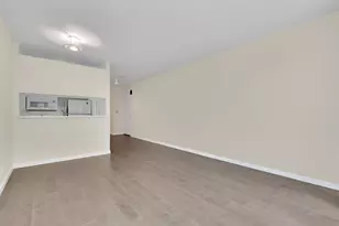 300 E 62nd St, New York City, NY 10065 - Photo 5