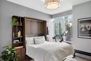 207 E 57th St, New York City, NY 10022 - Photo 19