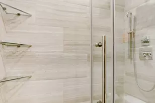 300 E 93rd St, New York City, NY 10128 - Photo 5