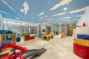 303 E 33rd St, New York City, NY 10016 - Photo 17